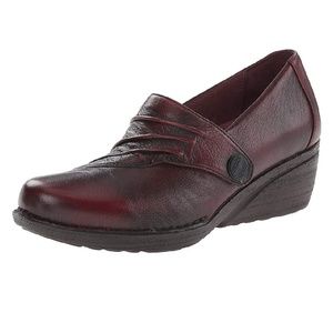 NEW Dansko Aimee Brush off Nappa Wine Size 41
